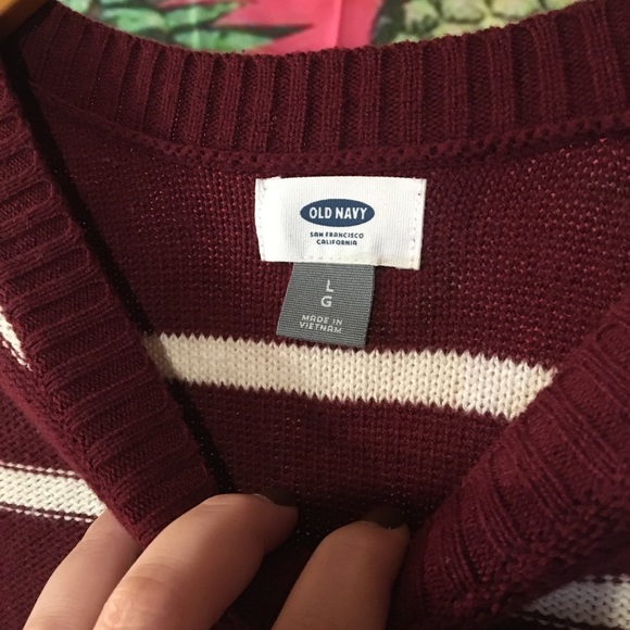 Old Navy Maroon White Striped Sweater Size L - Picture 3 of 5